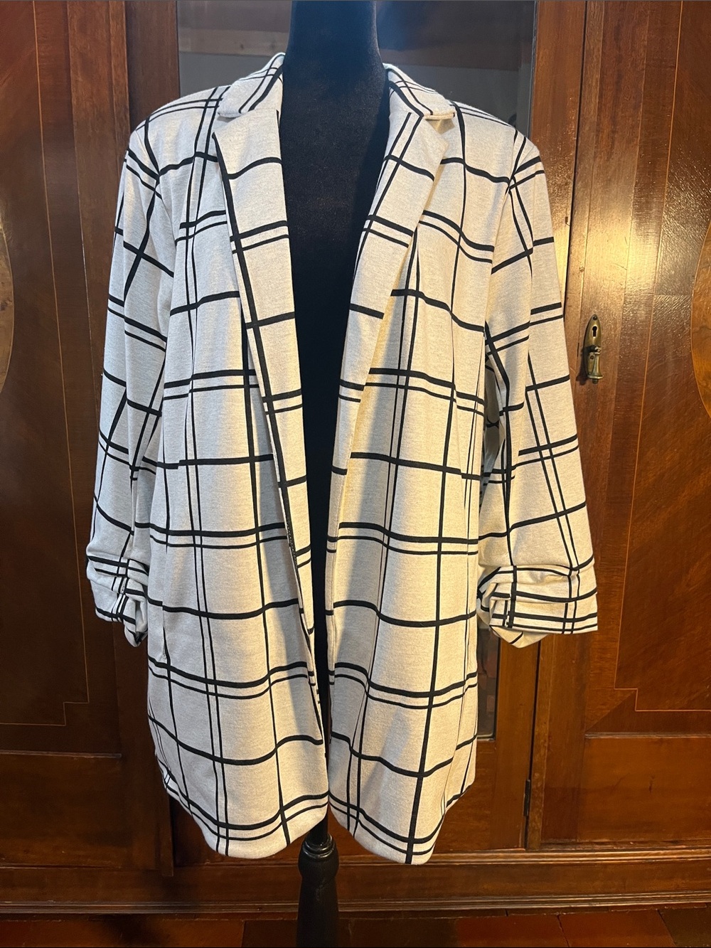 Philosophy 2X pale gray/black window pain check open front cardigan jacket 3224